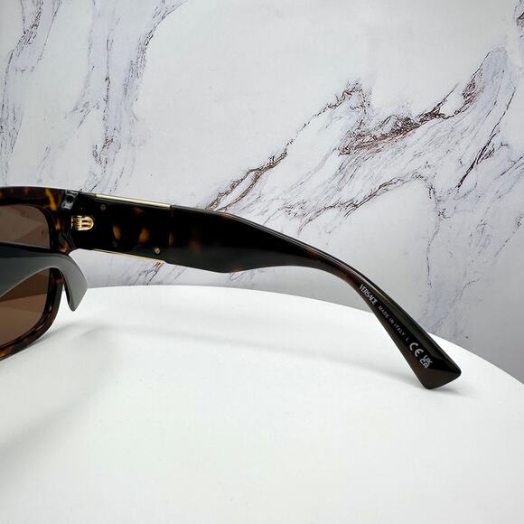 NEW VERSACE Sunglasses - Picture 9 of 16